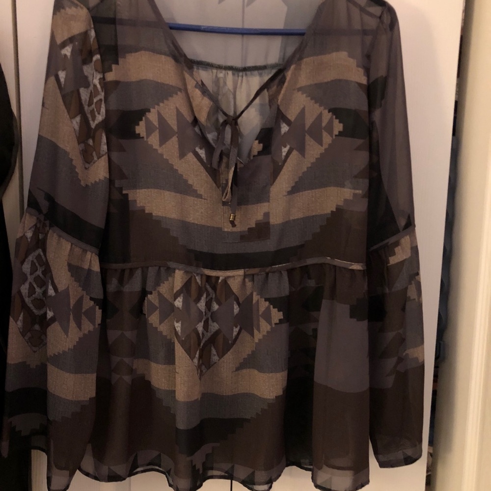 Dylan l/s blouse w/ flare sleeves